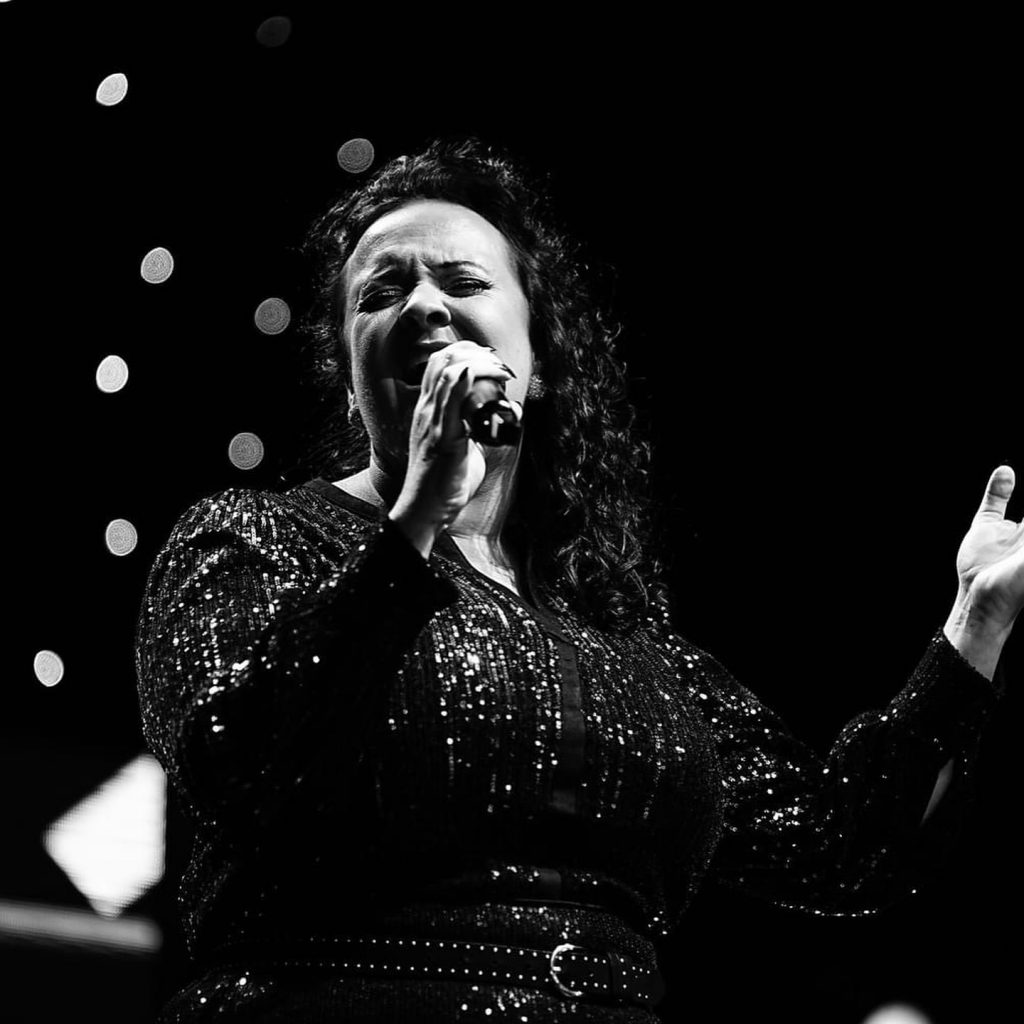 HAYLEY GOLD LIVE ON FRIDAY 30TH JAN!